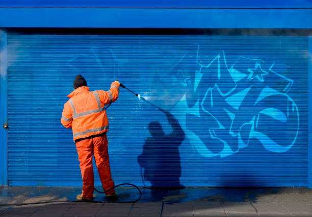 Best Commercial Building Pressure Washing  in Bangor Base, WA